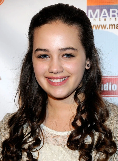 Mary Mouser