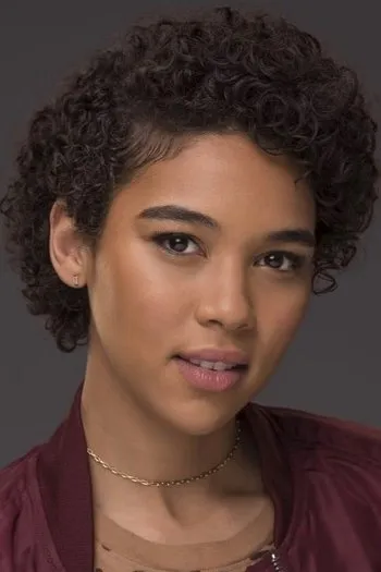 Alexandra Shipp net worth