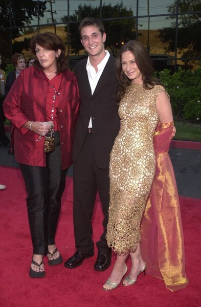 Tracy Warbin Noah Wyle
