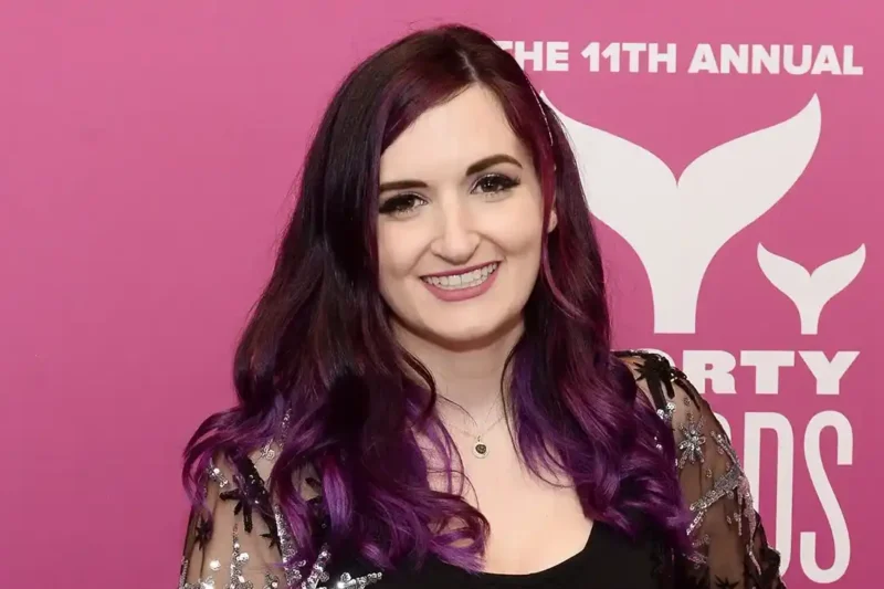 LaurenZside (Lauren Weber) Net Worth, Wiki, Age, Height & Husband